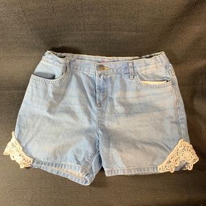 The Childrens Place Girls Crochet Denim Shorts S16